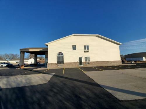 Hotel Super 7 Inn Tecumseh