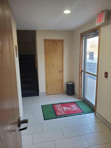 Hotel Super 7 Inn Tecumseh