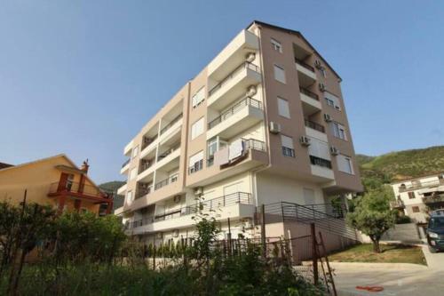 Studio Apartment Near City Center