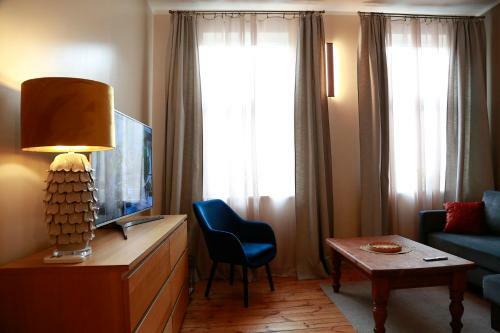 Toma Seaside And Park Apartment
