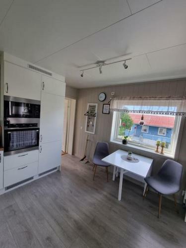 Feriehus P� Bleik I And�y