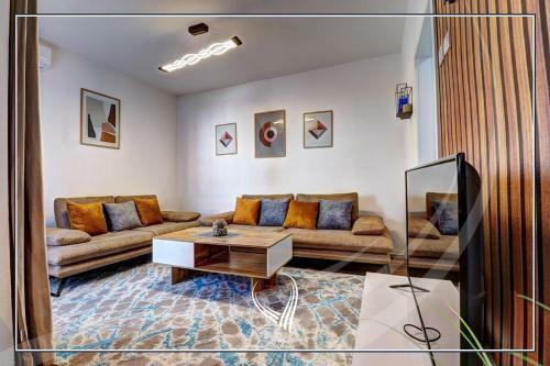 Topia Apartment