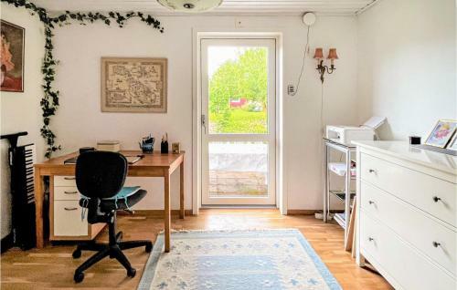 Nice Home In B�stad With Wifi And 2 Bedrooms