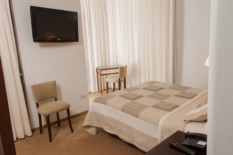 Gran Hotel Dora Cordoba