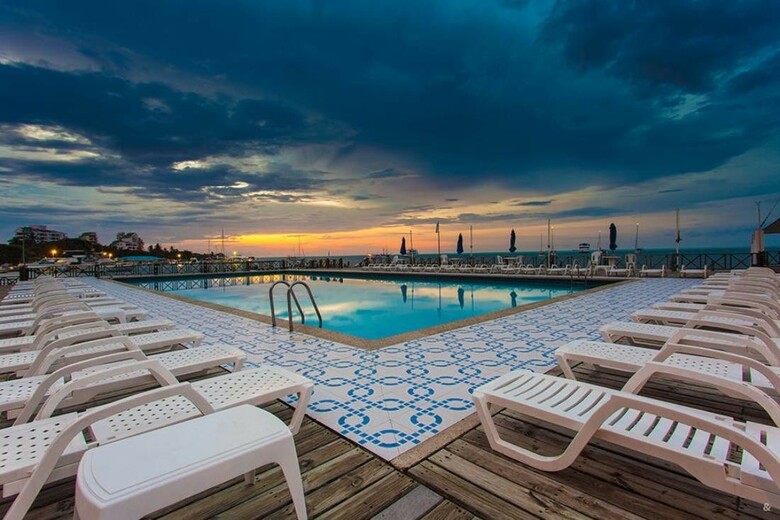 Ghl Hotel Sunrise
