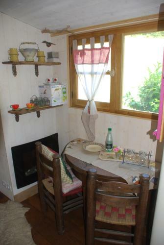 Bed & Breakfast Roulotte Minute Papillon