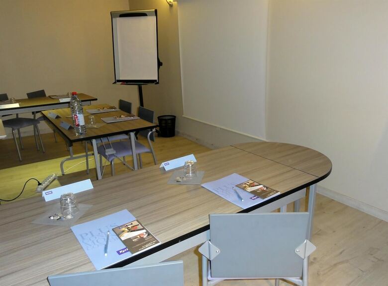 Hotel Kyriad Toulouse Sud - Roques