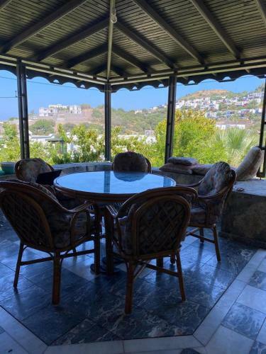 Bodrum G�m�?l�k Rental Villa