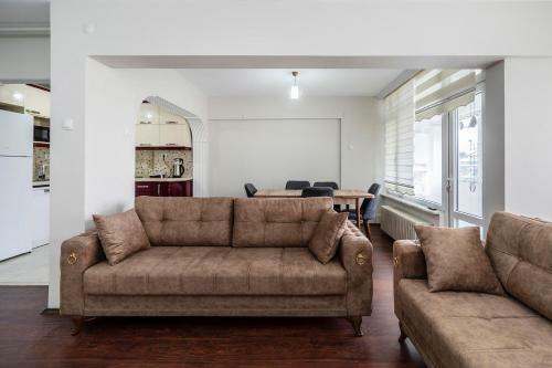 Downtown Bursa 2 Bdrm Apartment