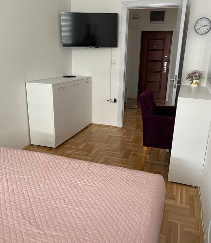 City Apartmani Ni?