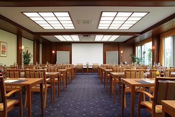 Hotel Am Schlosspark Zum Kurf�rst