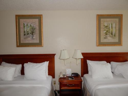 Hotel Paradise Plaza Inn