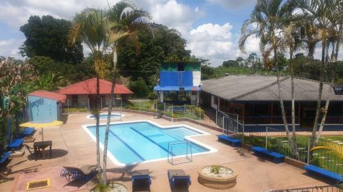 Finca Hotel Campestre La Paloma Cootur