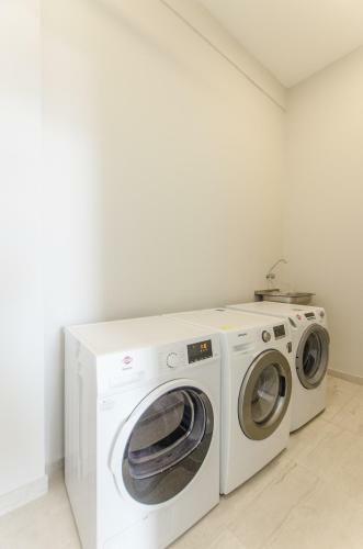 Apartamento Inmejorable Dpto De 2 Dormitorios En Villa Morra 5c
