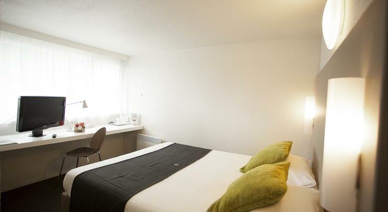Hotel Campanile Dinan - Taden