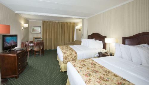Spinnaker Motel