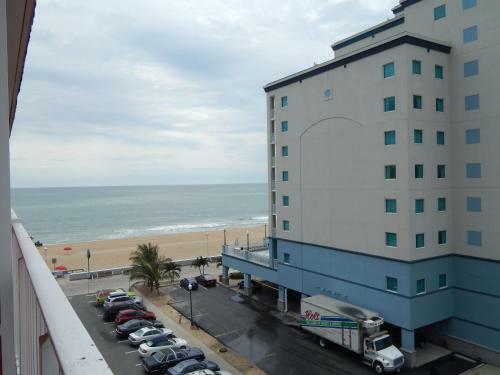 Spinnaker Motel