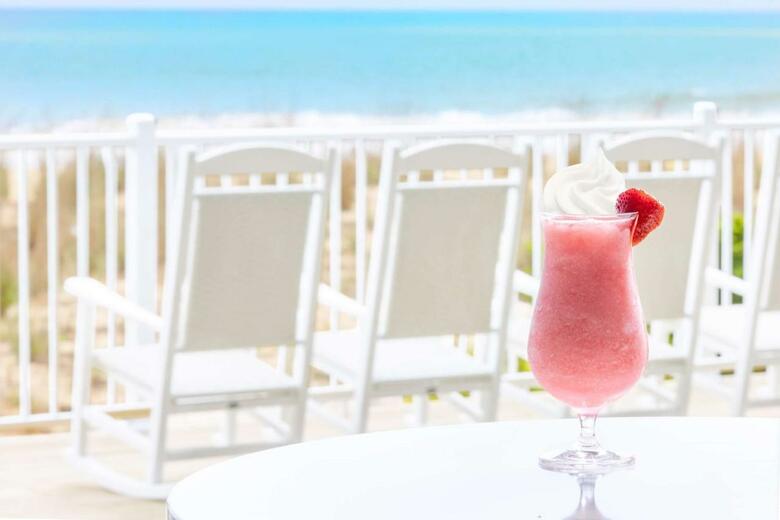 Dunes Manor Hotel