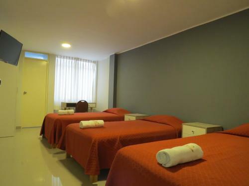 Hostal Casa Las Flores Ica