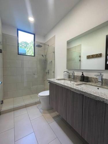 Beachside Casa Yara - Beautiful Villa, Jaco Beach