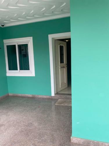 Spacious 2 Bedroom Guest House, East Legon