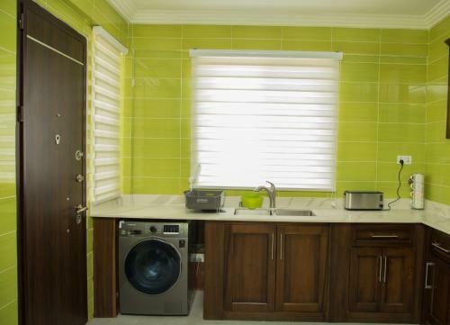 Luxury 2bedroom Apartment- Spintex