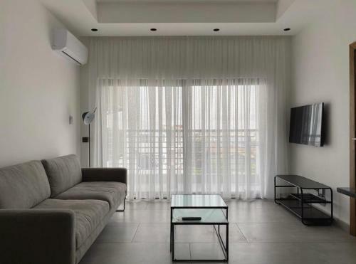 Luxurious 2 Bedroom Apartment Space