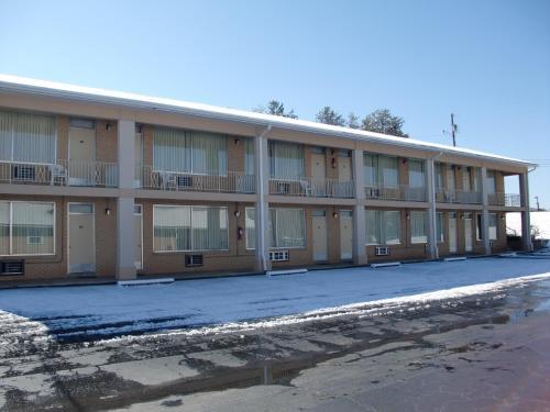 Motel Executive Inn Of Seneca