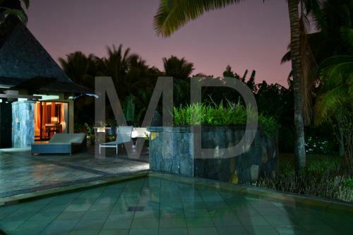 Villa Corallia, Tropical Mansion