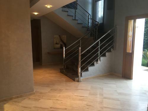 Stylish 4 Bedrooms Villa With Swimming Pool Ref Hi41054