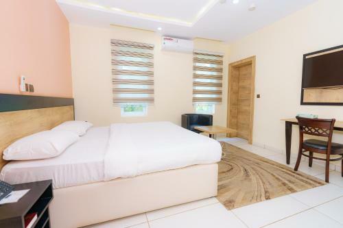 Hotel Zuma Rock Resort