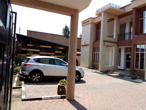Hostal Grace Hotel By Green Safaris