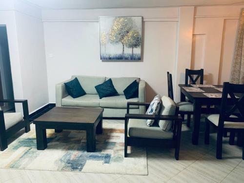 Naibor Stylish Two Bedroom Apartment