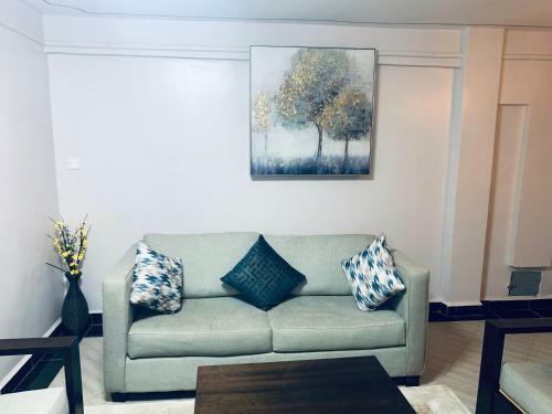 Naibor Stylish Two Bedroom Apartment