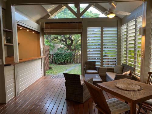 Bungalow "ipom�a" � 2 Pas De La Plage Et Lagon