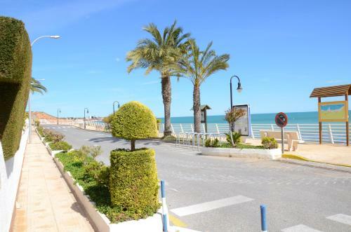 Playamarina II Aparthotel Cabo Roig