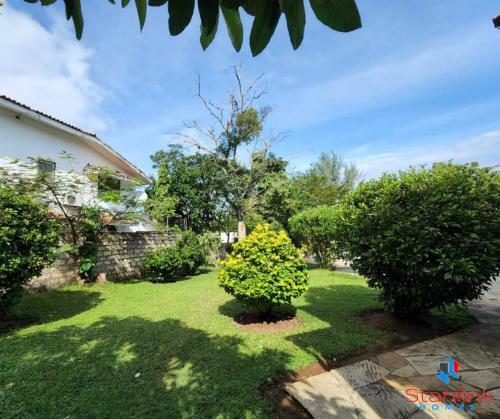 A Breath-taking 5-bedroom Holiday Home!