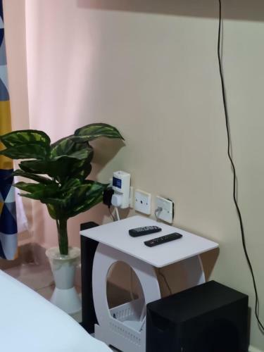 Bed & Breakfast Studio Apartment In Ruaka