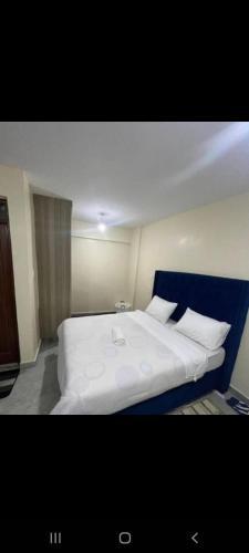 Spacious Studio Apartment, Free Parking On Premise