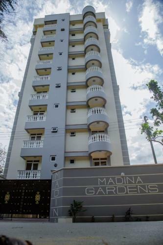 Apartamento Madina Gardens