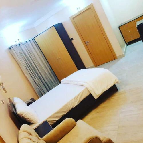 Luxury 2 Bedroom Apartment Away From Home