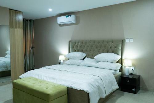 Stylish 1bedroom Apartment Inside Ogudu Gra
