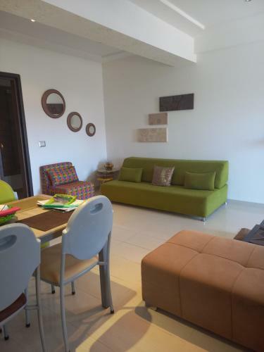 Apartamento Pied Dans L Eau � Chatt Meryem