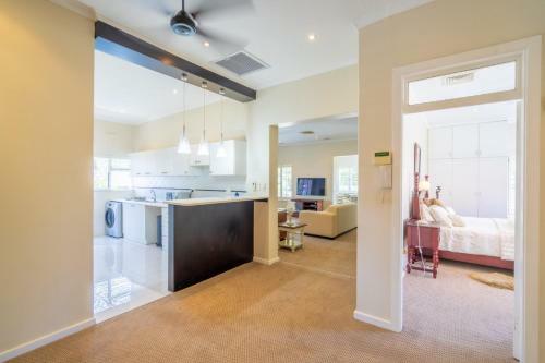 Hostal Sm Properties