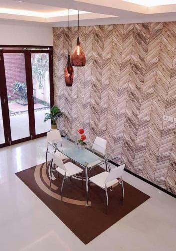 Villa Jobo Guest House 4br