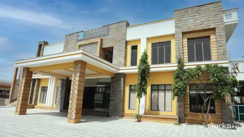 Hotel Clarks Inn Express Bharatpur