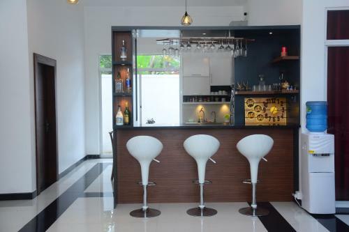 Concey Transit Hotel Airport View