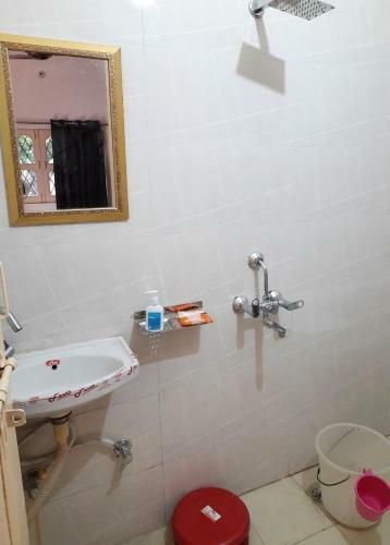 Whitehouse Homestay