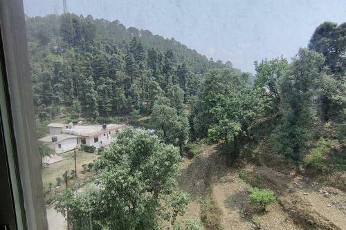 Apartamento Condo In Bhowali, Nainital