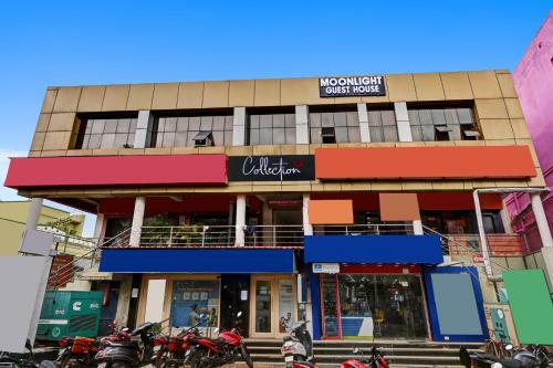 Hotel Capital O 90988 Moonlight Guest House